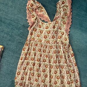 Casual Peek brand dress